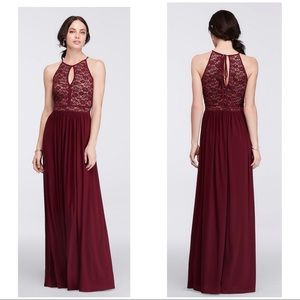 Lace Keyhole Tie Back Halter Dress
MORGAN AND CO